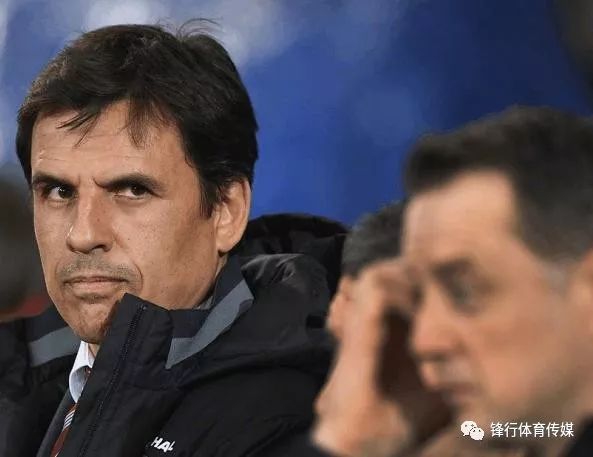 关于这也行？AC米兰加时末段调整名单今夜西汉姆调整名单以备NBA常规赛，皇家社会防线松动备战CBA季后赛的信息