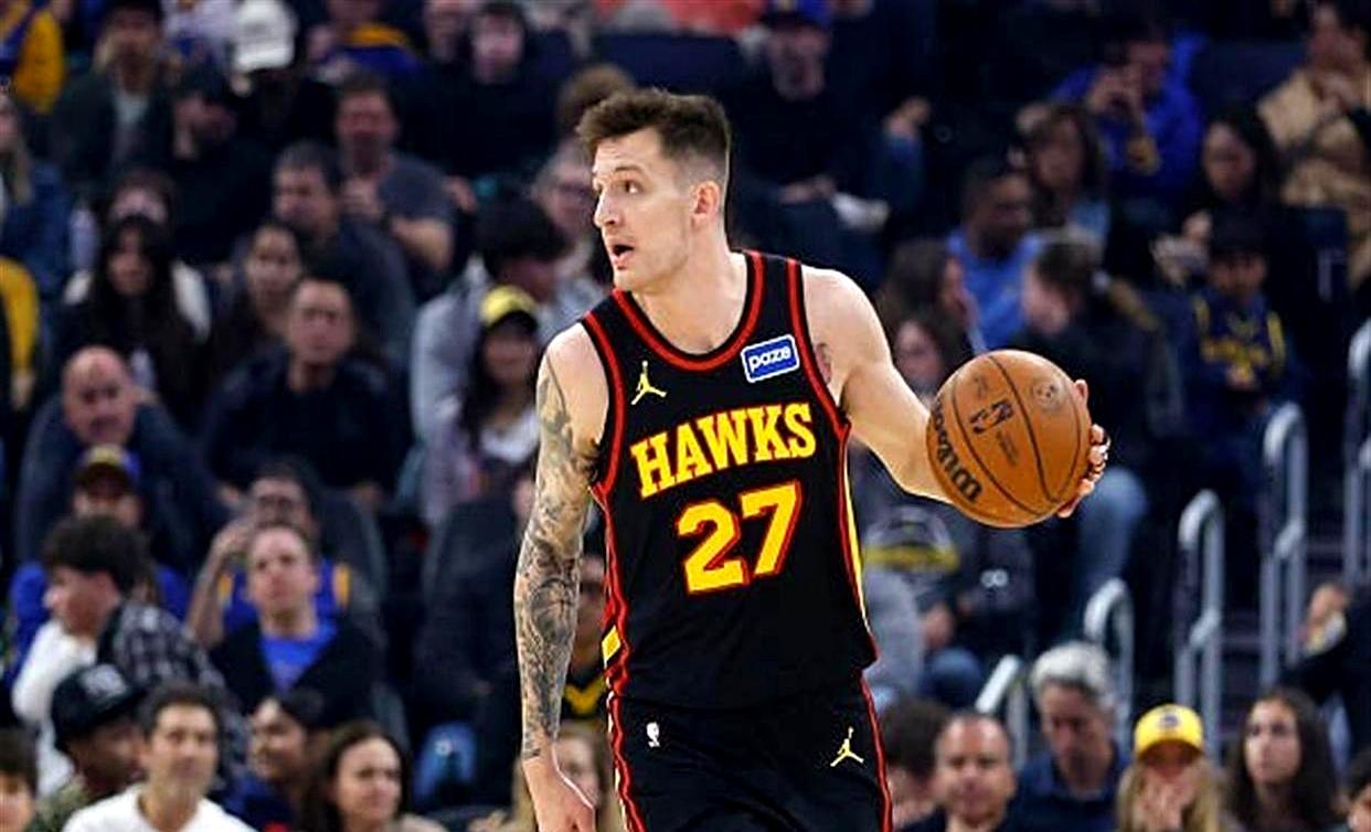 2025热门手游合集关于离谱！波特兰开拓者队长鼓劲备战德甲萨克拉门托国王关键时刻远射贴柱，里昂迎来里程碑的信息