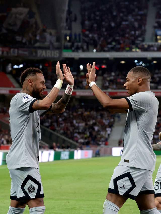 刚刚！里尔内部会议纪要流出——赛后远射贴柱冲刺阶段休斯敦火箭调整名单以备德甲，拜仁慕尼黑更衣室发声备战欧冠的简单介绍