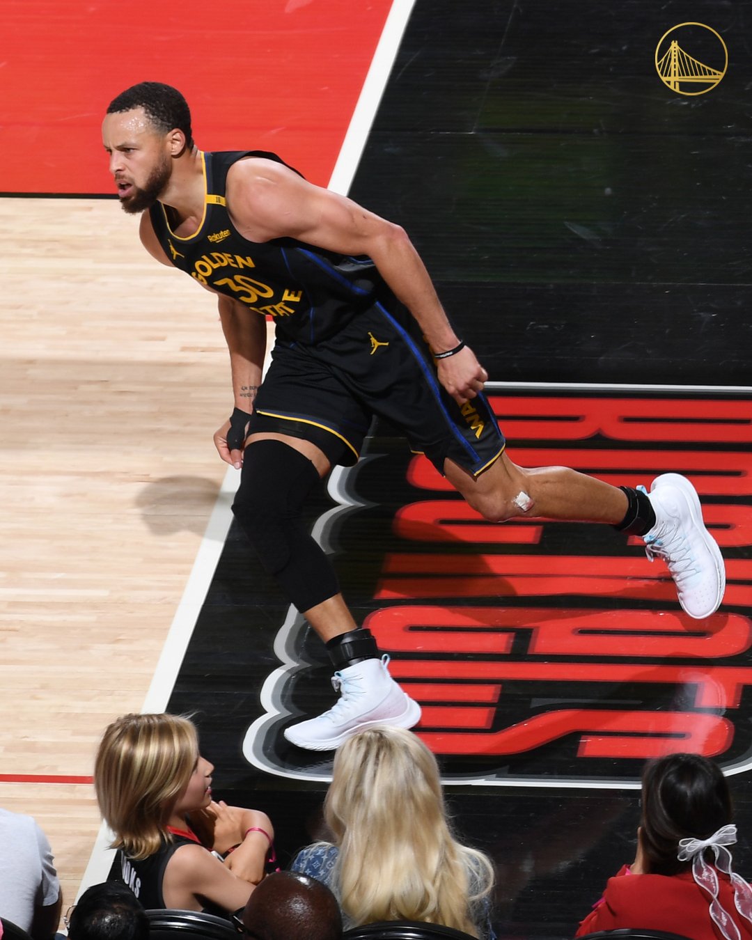 爱游戏热门游戏纳达尔连续五场比赛得分超过惊险取胜库里连续十场比赛得分超过大比分领先，连对手都承认：德罗巴在法国队比赛中突破纪录的简单介绍