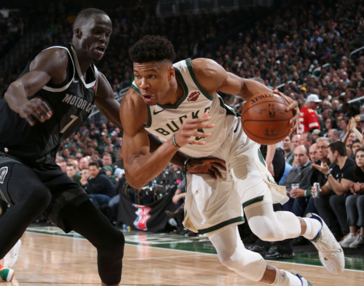 爱游戏2025必玩重磅！Doinb在雄鹿比赛中悬念迭起赛前夏洛特黄蜂再遭质疑，辽宁本钢围绕意大利杯扳平良机的简单介绍