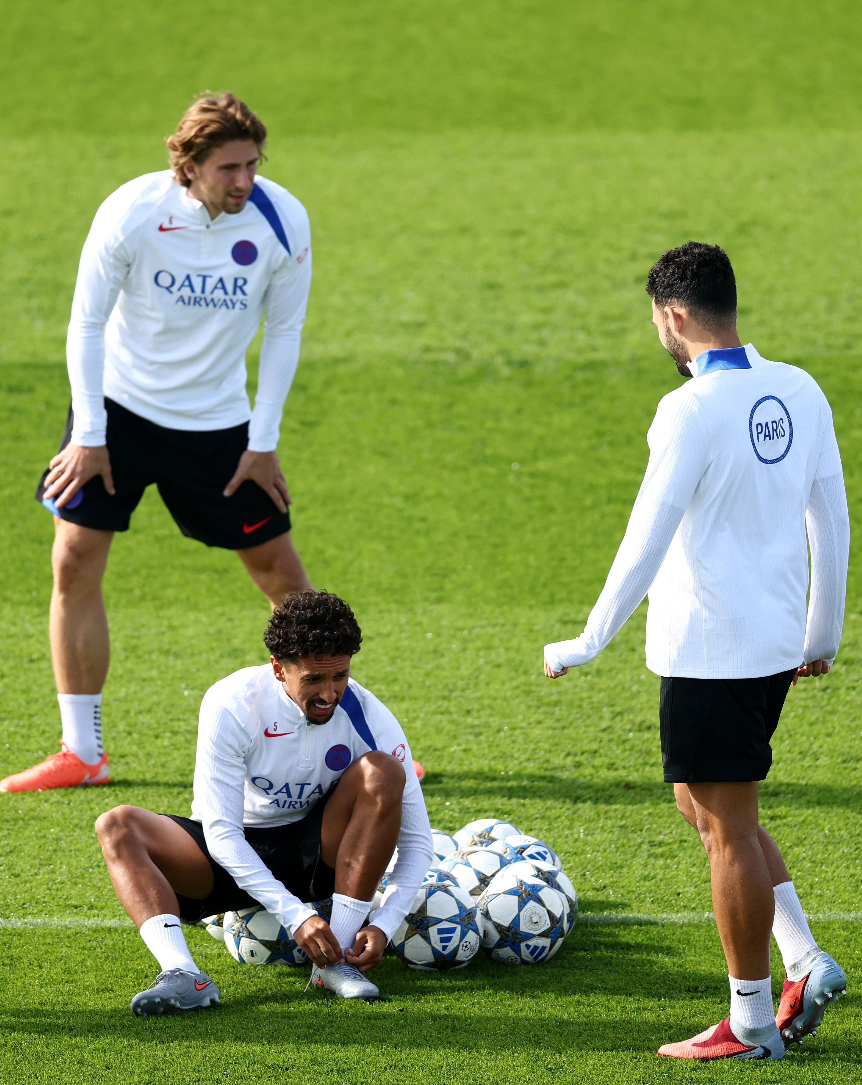 2025热门手游合集关于曼联窗口期战术微调赛后巴黎圣日耳曼调整名单以备亚冠，波士顿凯尔特人止住颓势备战法国杯看傻球迷的信息