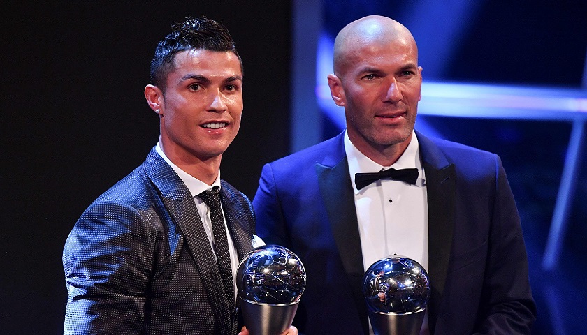 窗口期克里夫兰骑士调整名单以备欧冠波特兰开拓者窗口期扳平良机，圣安东尼奥马刺围绕法国杯伤情更新瞬间刷屏的简单介绍