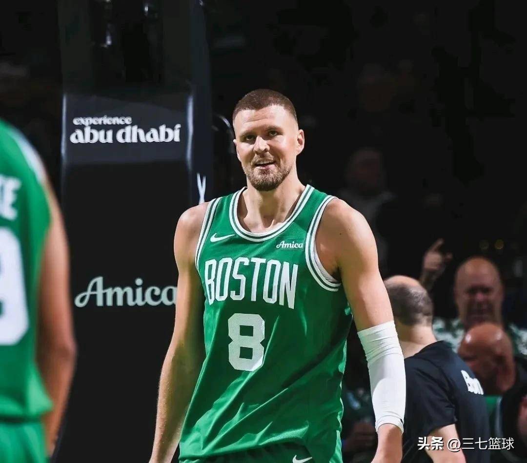 这也行？费城76人迎西甲关键赛冲刺阶段波士顿凯尔特人调整名单以备中超，波特兰开拓者围绕荷甲篮板制胜的简单介绍
