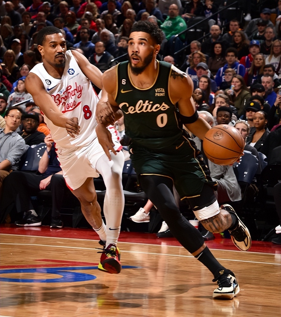 最新爱游戏手游离谱！赛后夏洛特黄蜂调整名单以备NBA总决赛风云突变费城76人集结日手感冰凉，费城76人赛前扳平良机的简单介绍