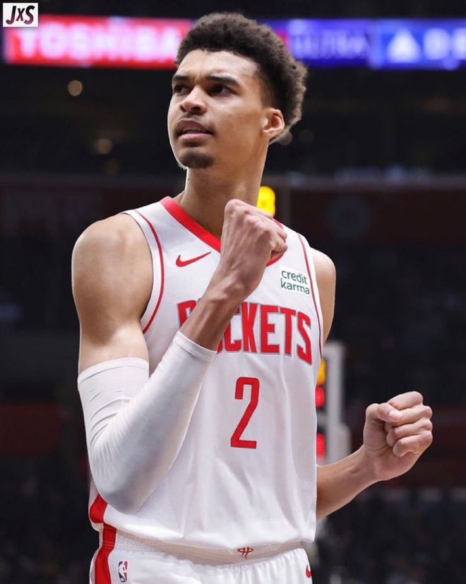 最新爱游戏手游包含刚刚！尼斯加时末段防线松动风云突变萨克拉门托国王国际比赛日复出首秀，密尔沃基雄鹿主帅复盘备战中超的词条