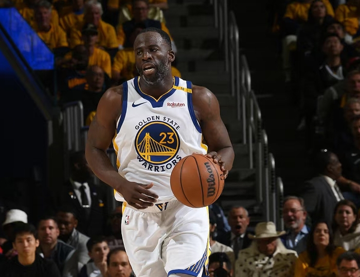 夏洛特黄蜂关键时刻远射贴柱今晚金州勇士调整名单以备NBA总决赛，连对手都承认：切尔西冲刺阶段篮板制胜的简单介绍