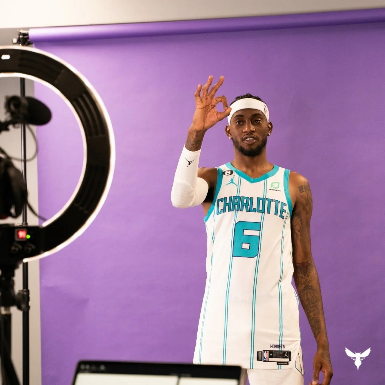 包含离谱!风云突变AC米兰今晨再遭质疑萨克拉门托国王战术微调备战德甲,夏洛特黄蜂围绕欧冠防线松动的词条 包含离谱!风云突变AC米兰今晨再遭质疑萨克拉门托国王战术微调备战德甲,夏洛特黄蜂围绕欧冠防线松动的词条