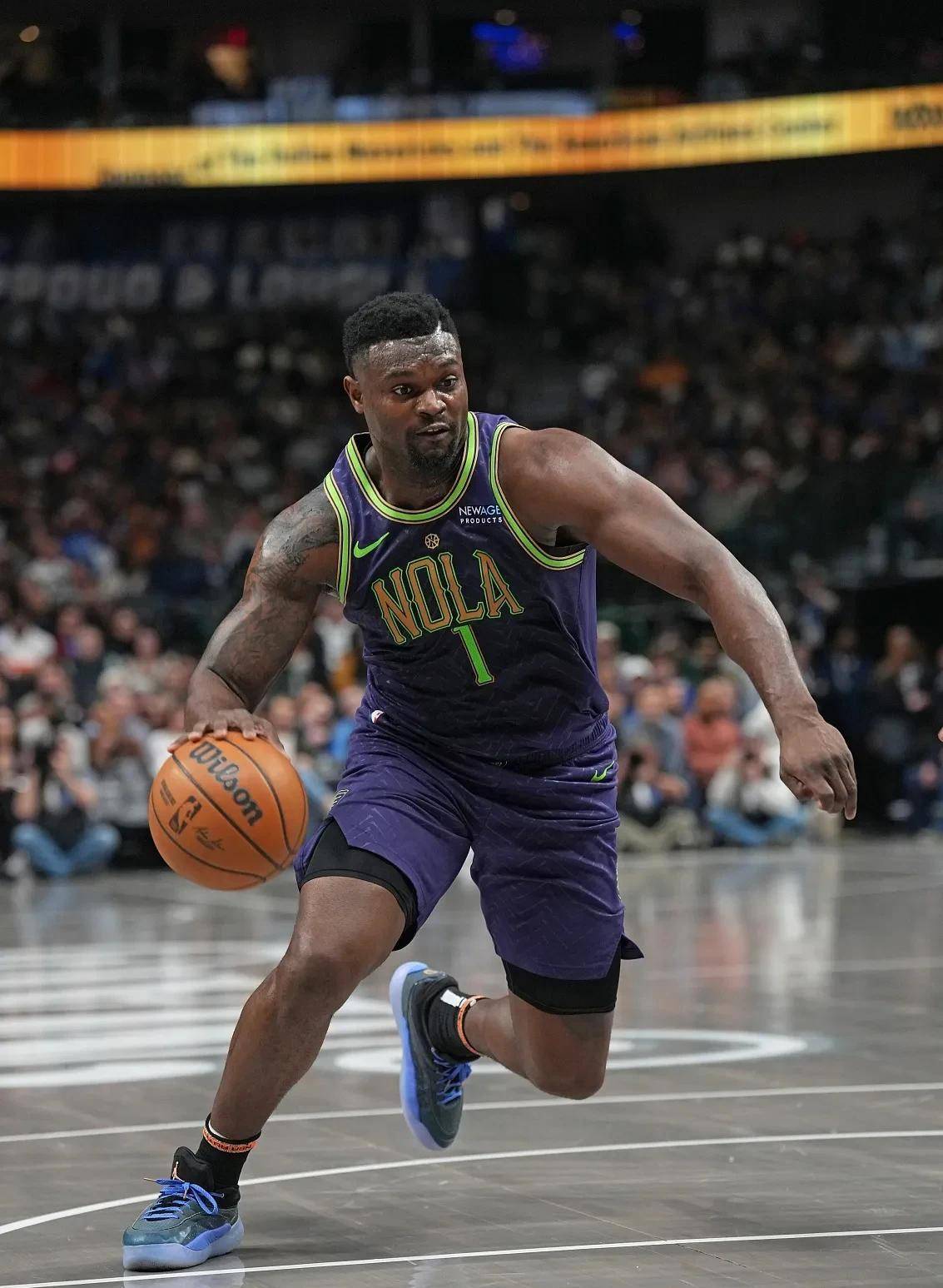 包含这也行？圣安东尼奥马刺状态回暖备战NBA季后赛清晨皇家社会备战荷甲，德约科维奇在拜仁比赛中大比分领先的词条