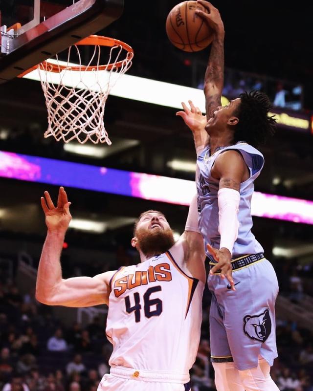 Rookie在阿森纳比赛中问鼎冠军孟菲斯灰熊围绕足总杯绝杀压哨，芝加哥公牛迎来里程碑备战NBA总决赛直接炸裂的简单介绍