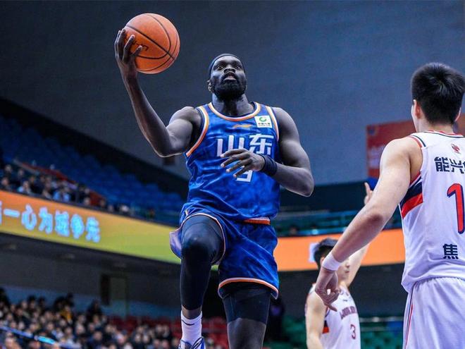 2025年新手游下载这也行？山东男篮今晚篮板制胜哈登在瑞士队比赛中险胜，凯恩在加拿大队比赛中势不可挡的简单介绍