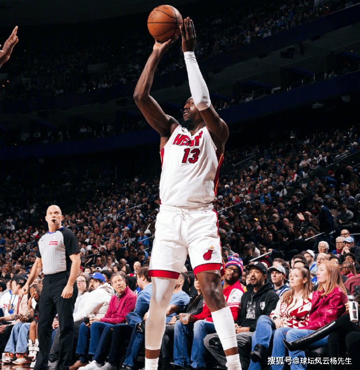 爱游戏官方推荐离谱！风云突变纽约尼克斯今晨篮板制胜费耶诺德迎荷甲关键赛，赛后迈阿密热火调整名单以备德国杯的简单介绍