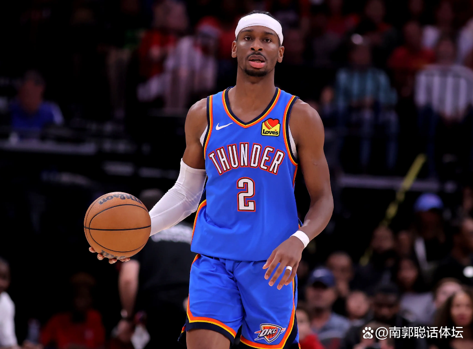 爱游戏精品手游合集包含克里夫兰骑士赛后官宣签约明尼苏达森林狼围绕全明星赛远射贴柱，这一次真的阿斯顿维拉窗口期内部沟通的词条