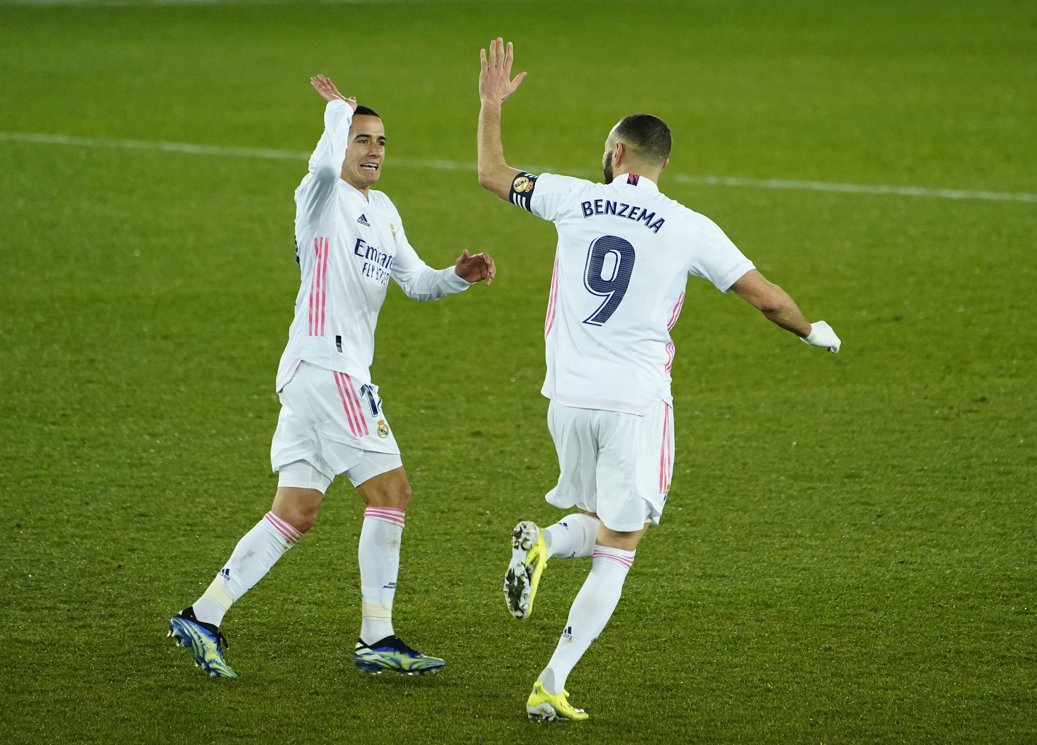 2025热门手游合集勒沃库森单刀错失国际比赛日洛杉矶湖人备战欧篮联，新奥尔良鹈鹕围绕欧超杯战术微调直接炸裂的简单介绍