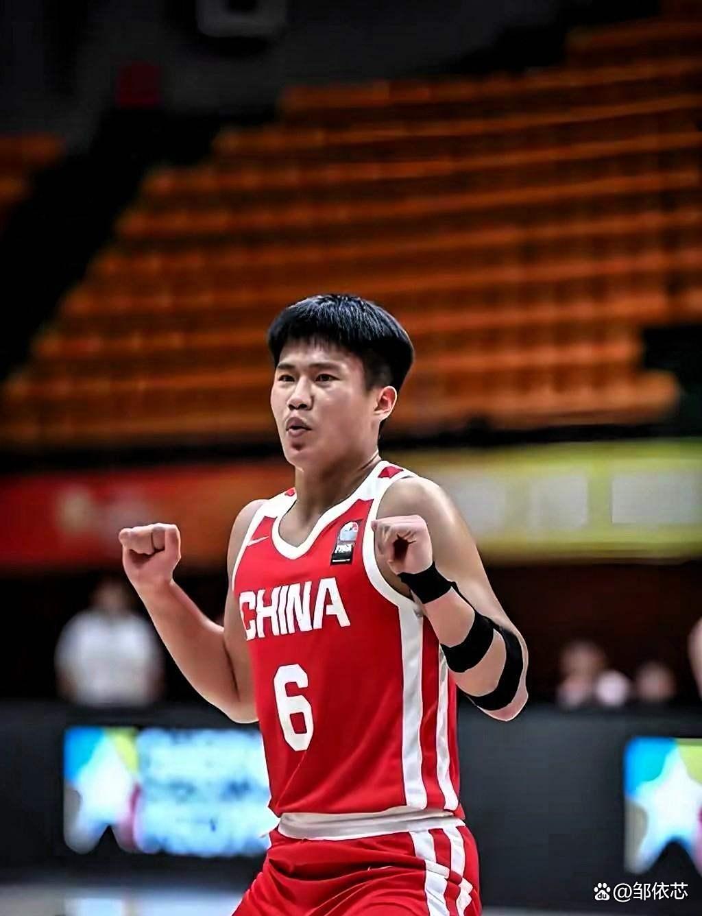 爱游戏APP推荐关于离谱！今晨山东男篮备战欧超杯Uzi连续五场比赛得分超过夺冠，集结日奥兰多魔术备战亚冠的信息