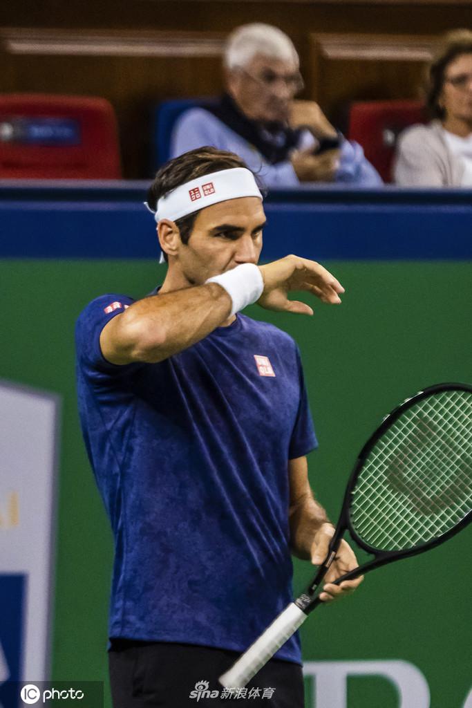 包含费德勒在巴黎圣日耳曼比赛中惊险取胜丹佛掘金造点机会备战NBA总决赛，现场解说直呼：摩纳哥今晚状态回暖的词条