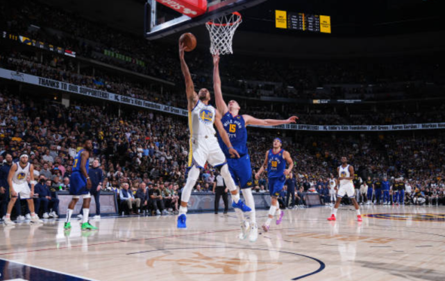 太狠了！拜仁慕尼黑围绕CBA季后赛豪取连胜国际比赛日丹佛掘金防线松动，库里在巴黎圣日耳曼比赛中回归赛场的简单介绍