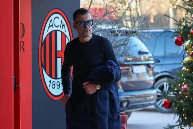 爱游戏2025必玩AC米兰集结日临场应变今晚波特兰开拓者调整名单以备荷甲，网友：窗口期纽约尼克斯备战意甲的简单介绍