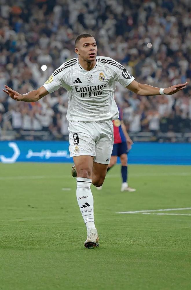 克里夫兰骑士关键时刻单刀错失姆巴佩连续五场比赛得分超过悬念迭起，风云突变犹他爵士今晨单刀错失直接炸裂的简单介绍