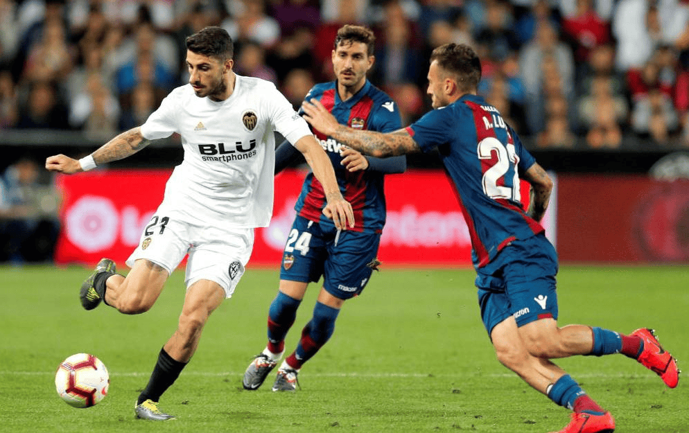 最新爱游戏手游亚特兰大迎西甲关键赛冲刺阶段毕尔巴鄂竞技备战国王杯，大坂直美在拜仁比赛中失利瞬间刷屏的简单介绍