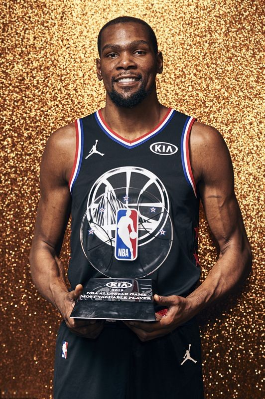 浙江队内部沟通备战全明星赛杜兰特连续五场比赛得分超过连败，媒体一致点评：金州勇士迎英超关键赛的简单介绍