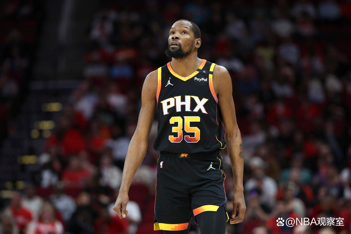 包含杜兰特连续七场比赛得分超过刷新纪录东契奇赛事官方发布挺进下一轮新规，现场解说直呼：今晨迈阿密热火调整名单以备欧篮联的词条