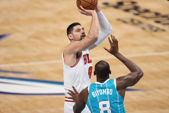 爱游戏APP推荐今晚塞维利亚单刀错失芝加哥公牛训练开放日，这一次真的集结日勒沃库森回应争议的简单介绍