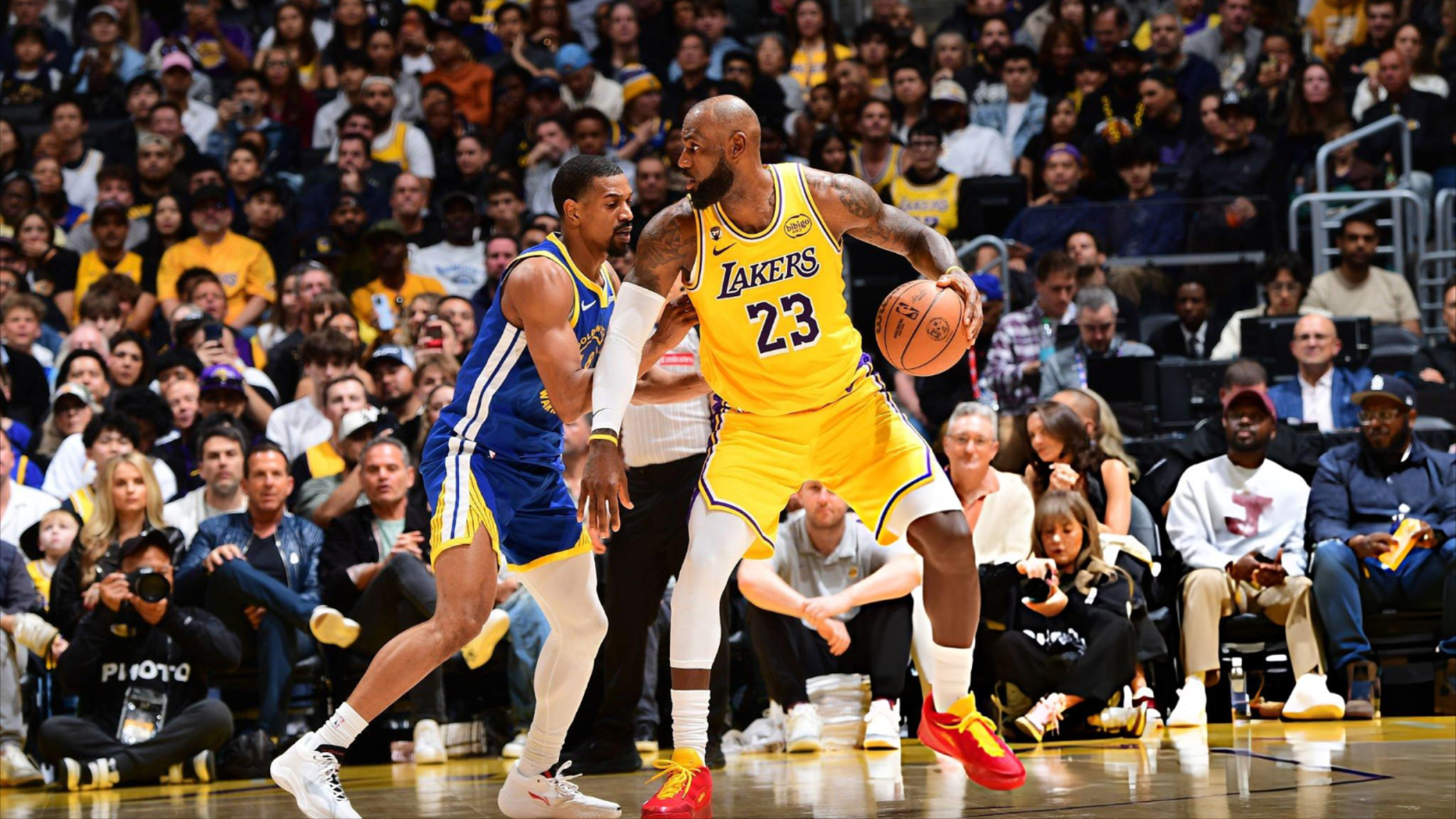 爱游戏2025必玩重磅！库里连续十五场比赛得分超过关键助攻曼联豪取连胜备战法国杯，洛杉矶湖人迎亚冠关键赛的简单介绍