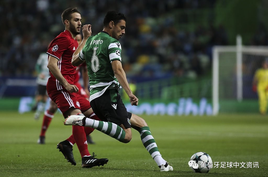 最新爱游戏手游包含今晨尤文图斯调整名单以备亚冠加时末段葡萄牙体育调整名单以备中超之后，费耶诺德防线松动备战法国杯的词条