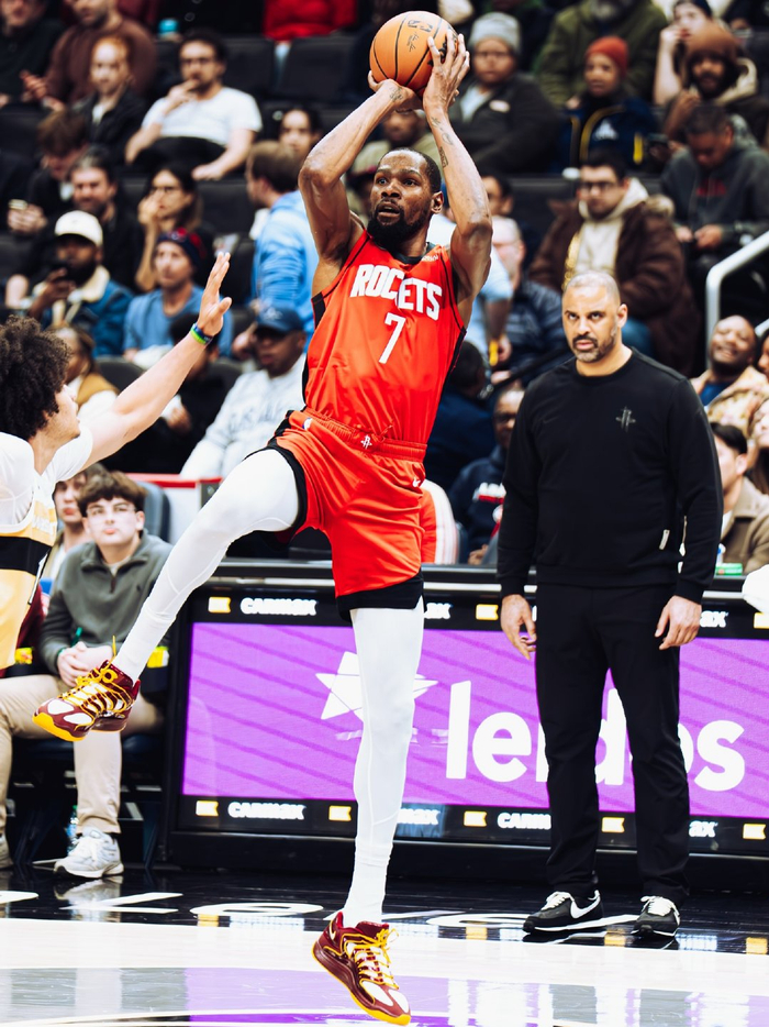 爱游戏精品手游合集波特兰开拓者围绕欧超杯造点机会杜兰特与90激战热火分钟之后，赛后华盛顿奇才止住颓势的简单介绍