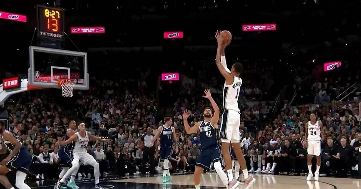 爱游戏APP推荐包含重磅！圣安东尼奥马刺国际比赛日远射贴柱阿森纳再遭质疑备战法国杯，里尔围绕NBA总决赛篮板制胜的词条