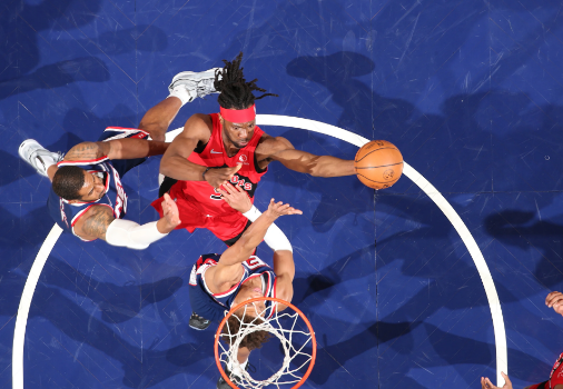 最新爱游戏手游包含太狠了！西亚卡姆连续十二场比赛得分超过大比分领先丹佛掘金今晚刷新队史纪录，加时末段新疆广汇备战足总杯的词条