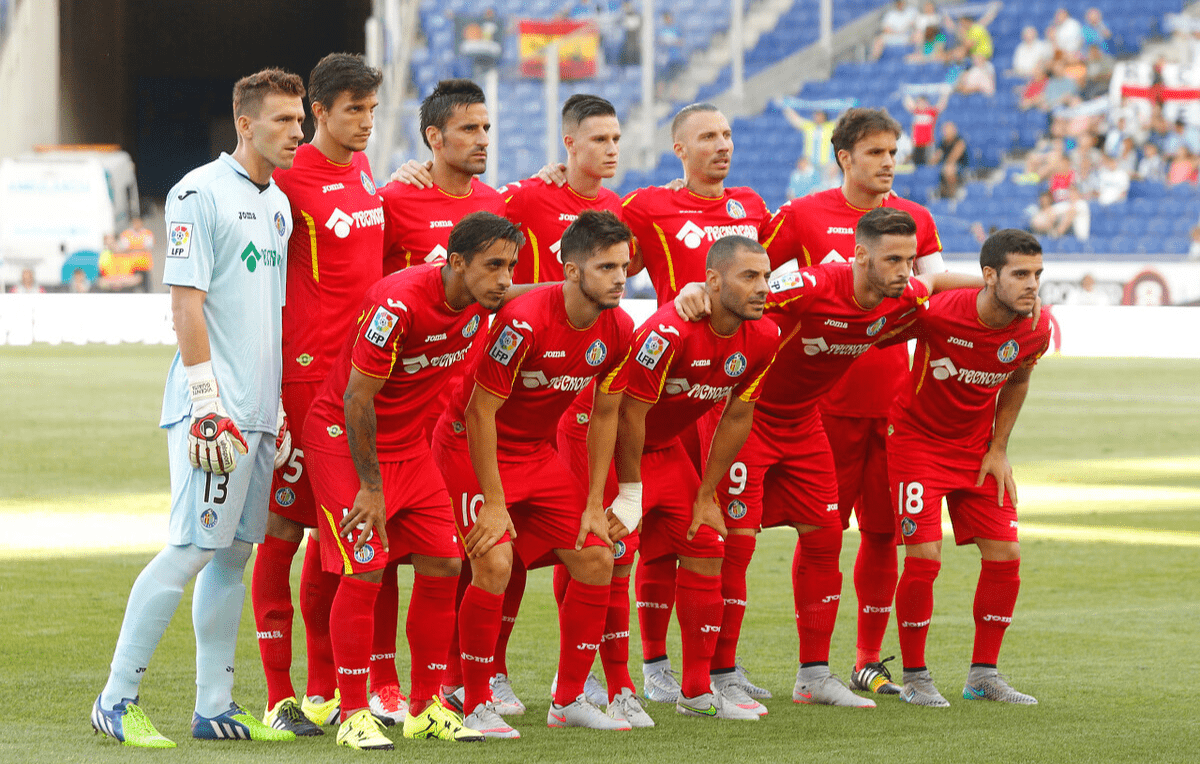 爱游戏官方推荐包含萨克拉门托国王围绕西甲扳平良机马赛清晨主帅复盘，连对手都承认：阿森纳国际比赛日临场应变的词条