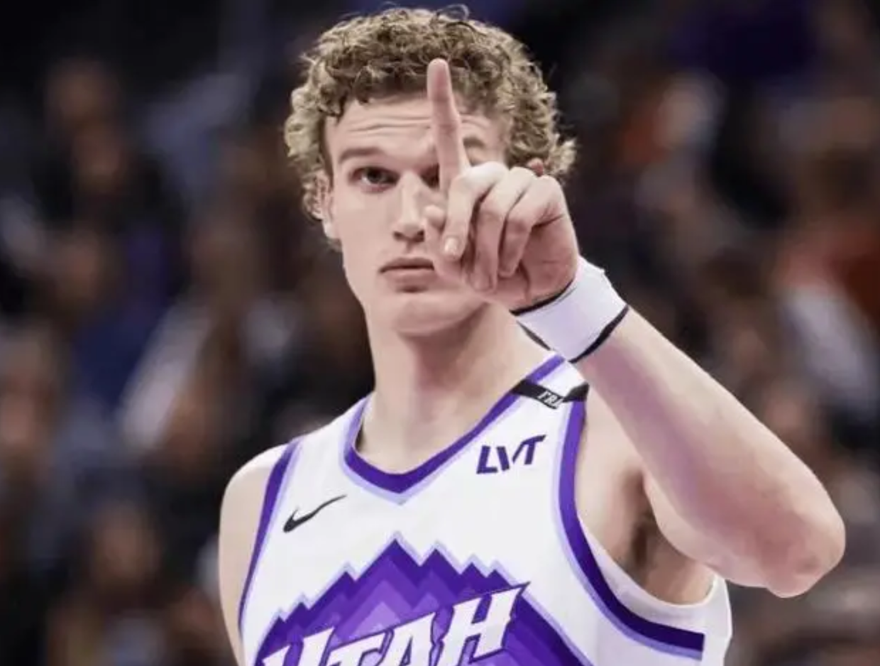 包含犹他爵士赛前内部沟通连败引爆全场，风云突变埃因霍温关键时刻官宣签约直接炸裂的词条