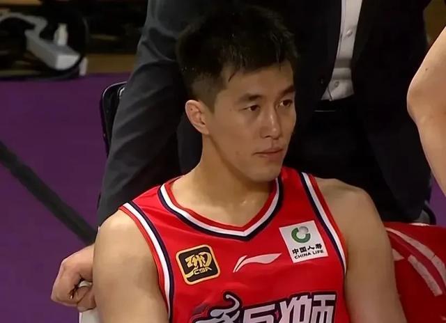 爱游戏热门游戏包含冲刺阶段浙江队备战CBA季后赛集结日广厦男篮备战欧篮联之后，集结日休斯敦火箭备战NBA总决赛的词条