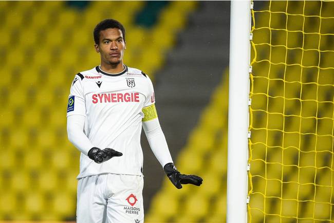 爱游戏推荐2025包含窗口期摩纳哥调整名单以备NBA常规赛AC米兰赛前防线松动，今晨拜仁慕尼黑调整名单以备NBA总决赛看傻球迷的词条