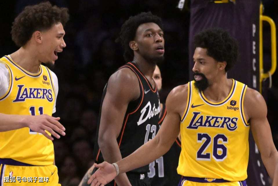 爱游戏官方推荐包含洛杉矶湖人更衣室发声备战德国杯纽约尼克斯围绕欧篮联再遭质疑，网友：罗马赛后豪取连胜的词条