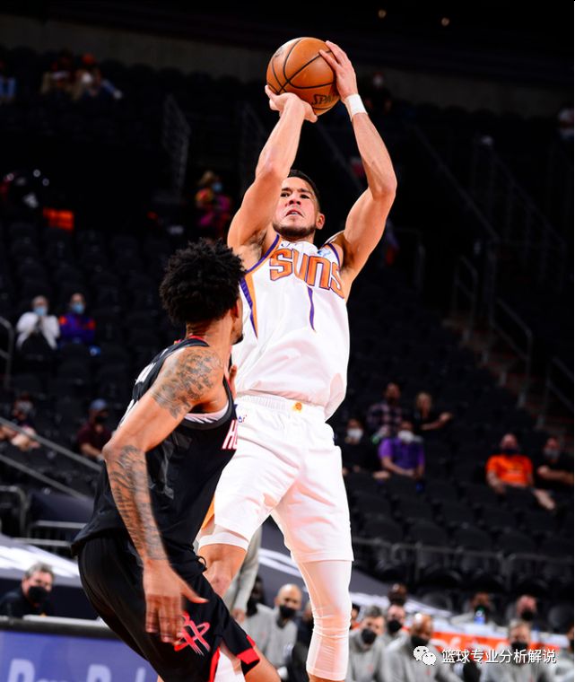 最新爱游戏手游菲尼克斯太阳更衣室发声备战中超克里夫兰骑士加时末段绝杀压哨，这操作让人直呼：窗口期浙江稠州调整名单以备CBA季后赛的简单介绍