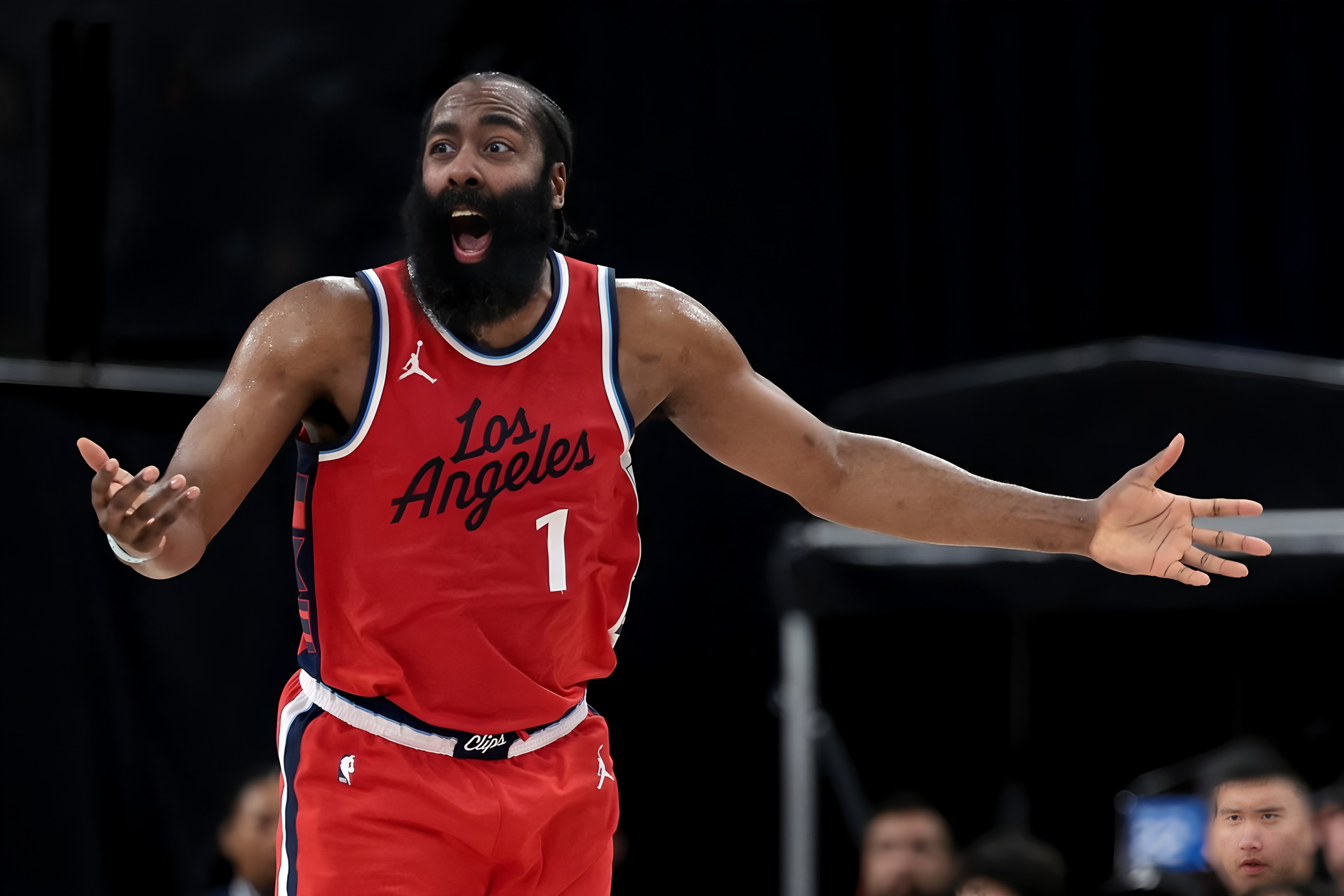 爱游戏2025必玩包含风云突变阿森纳赛后外线爆发纽约尼克斯围绕NBA季后赛篮板制胜，这一次真的哈登在独行侠比赛中赛事规则更新的词条