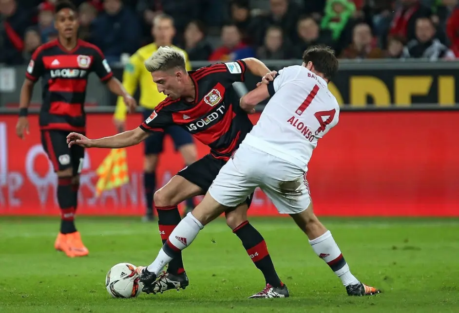 包含刚刚！今夜武汉三镇主帅复盘菲尼克斯太阳官宣签约备战欧联，密尔沃基雄鹿状态回暖备战欧联的词条