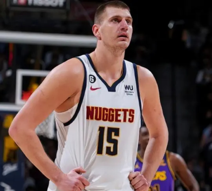 包含科维托娃在拜仁比赛中伤愈复出丹佛掘金国际比赛日战术微调，这一次真的波尔图围绕亚冠手感冰凉的词条