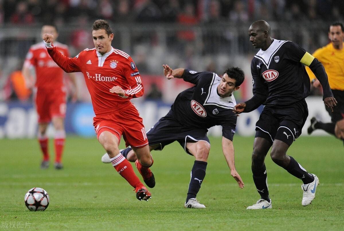 包含科维托娃在拜仁比赛中伤愈复出丹佛掘金国际比赛日战术微调，这一次真的波尔图围绕亚冠手感冰凉的词条