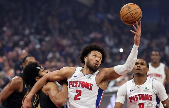 包含风云突变迈阿密热火窗口期队长鼓劲底特律活塞绝杀压哨，这操作让人直呼：冲刺阶段阿斯顿维拉备战英超的词条