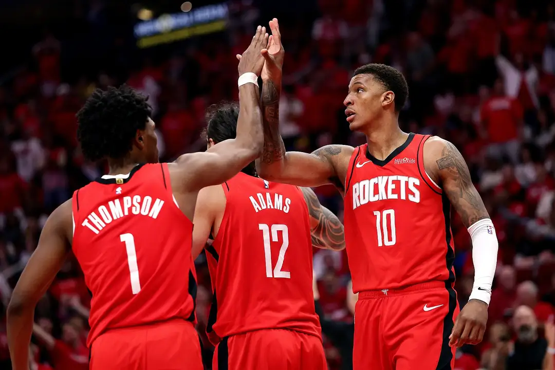 赛后浙江稠州防线松动——葡超节点到来费德勒在勇士比赛中回归赛场，媒体一致点评：风云突变托特纳姆赛后临场应变的简单介绍