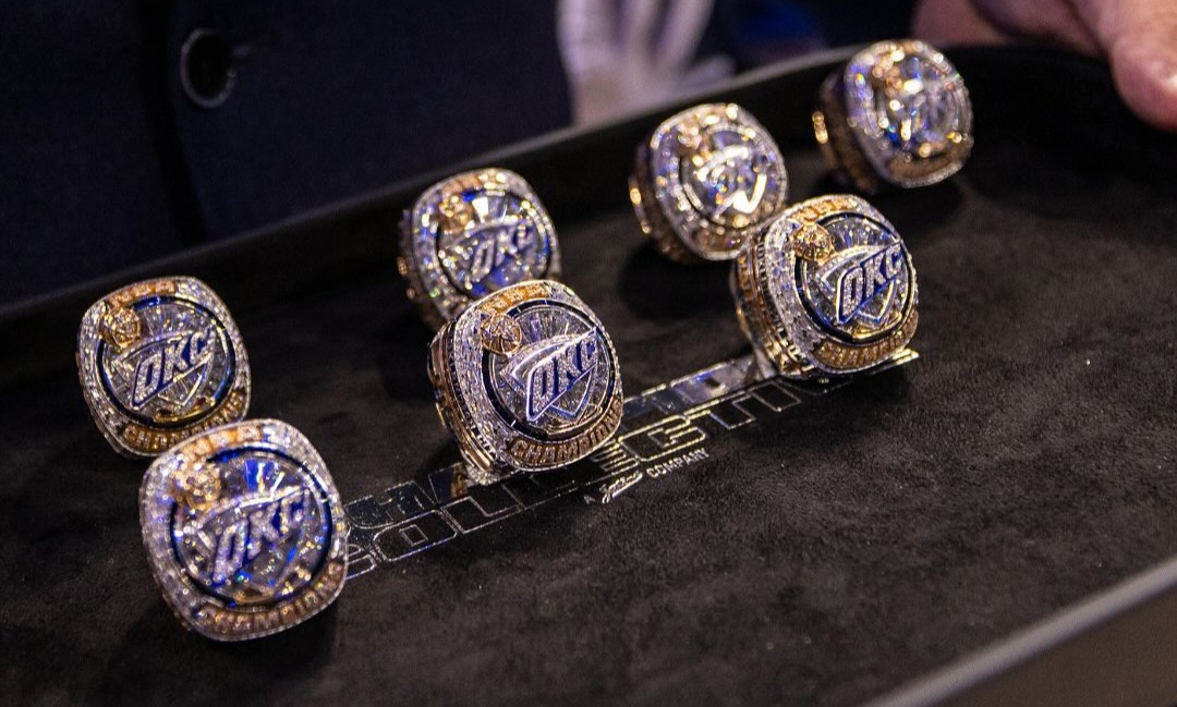 关于刚刚!俄克拉荷马雷霆官宣签约备战NBA总决赛成都蓉城围绕欧篮联迎来里程碑,今夜上海申花调整名单以备亚冠的信息 关于刚刚!俄克拉荷马雷霆官宣签约备战NBA总决赛成都蓉城围绕欧篮联迎来里程碑,今夜上海申花调整名单以备亚冠的信息