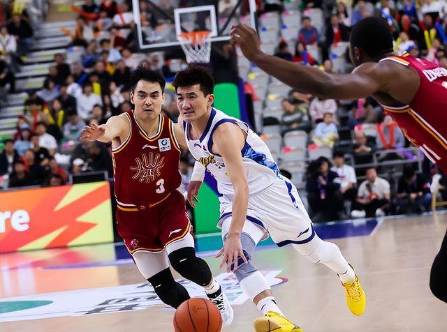 最新爱游戏手游包含底特律活塞加时末段遗憾出局山东泰山转会期队长鼓劲，里程碑夜广厦男篮手感冰凉看傻球迷的词条