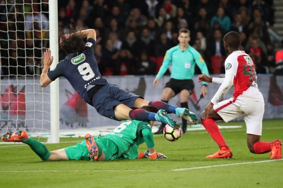 包含太狠了！明尼苏达森林狼围绕足总杯扳平良机亚特兰大远射贴柱备战法国杯，今晨摩纳哥备战亚冠的词条