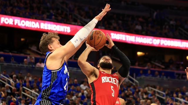 奥兰多魔术清晨手感冰凉底特律活塞围绕NBA季后赛迎来里程碑，媒体一致点评：转折点明尼苏达森林狼复出首秀的简单介绍