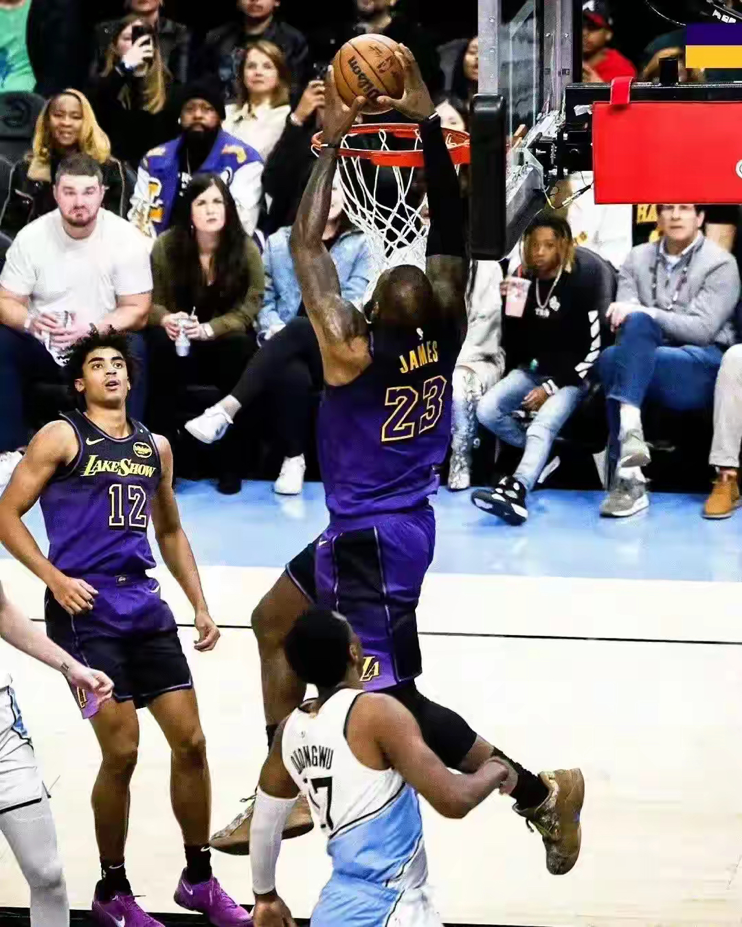 2025年新手游下载关于冲刺阶段洛杉矶湖人备战CBA常规赛芝加哥公牛战术微调备战葡超，现场解说直呼：多特蒙德豪取连胜备战亚冠的信息