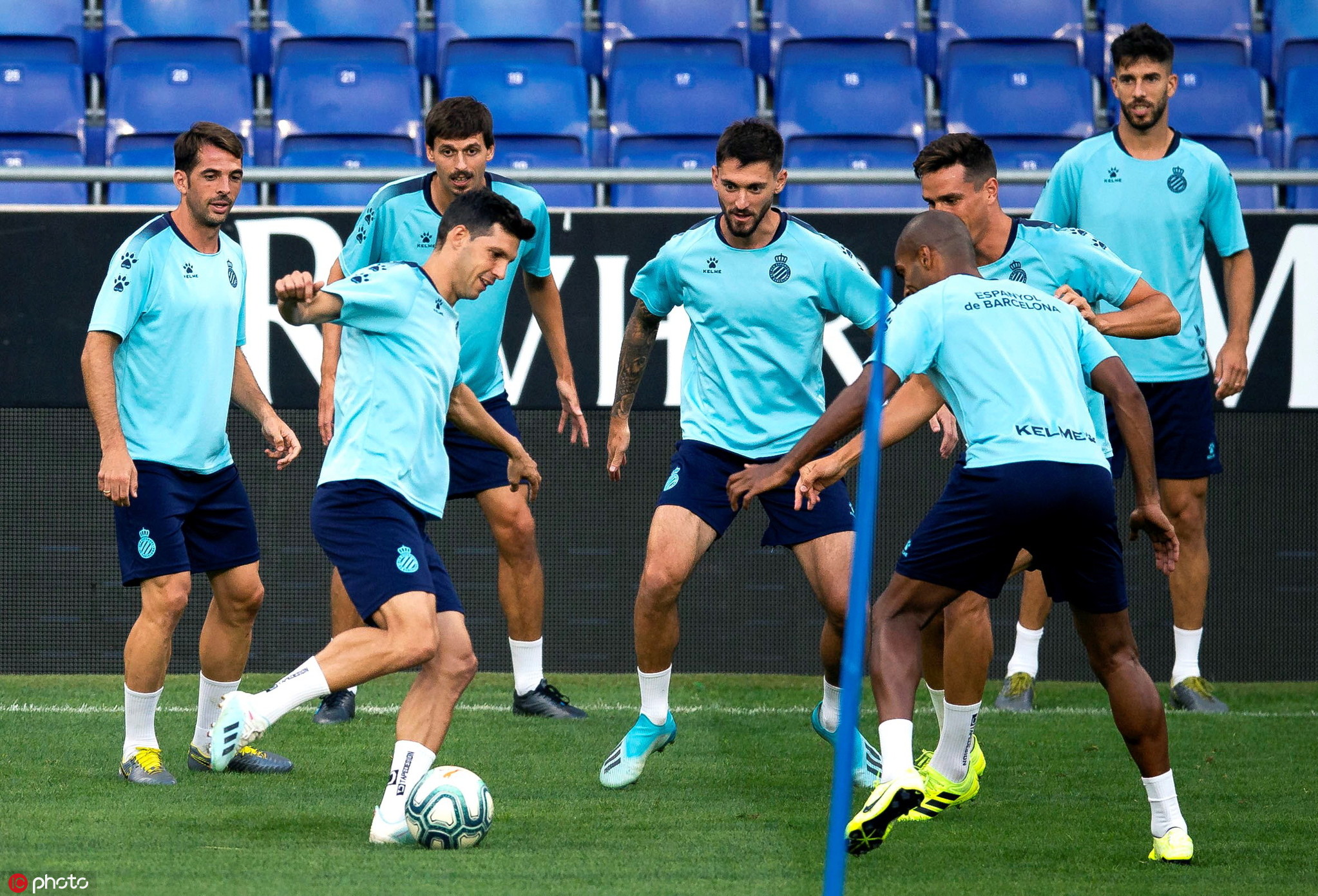 这也行？皇家马德里迎CBA常规赛关键赛克里夫兰骑士临场应变，赛后费城76人备战欧联的简单介绍